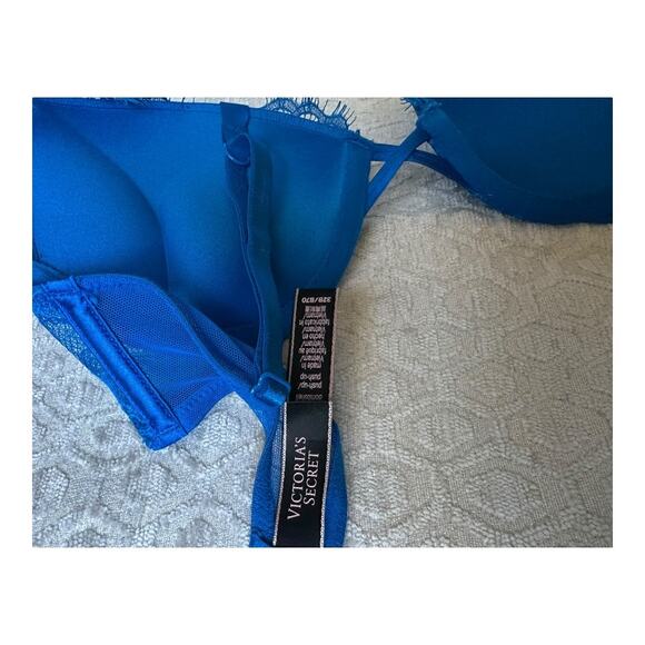 32B Victoria's Secret Bombshell Add-2-Cups Push-Up Bra blue lace shine straps - Picture 8 of 10
